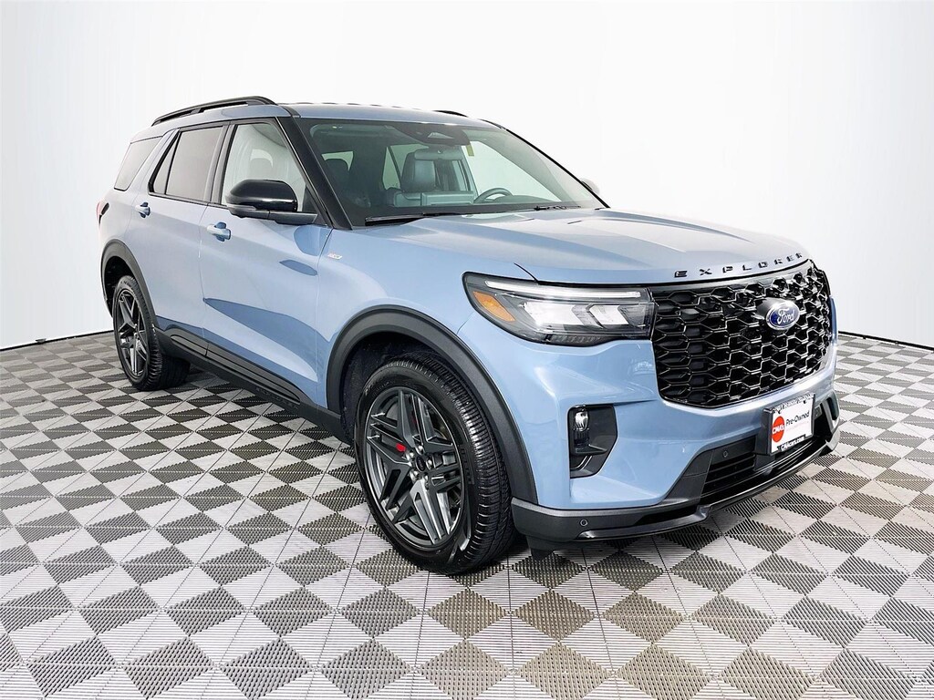 Used 2025 Ford Explorer ST-Line SUV