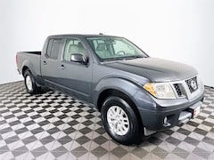 2015 Nissan Frontier SV 4WD Crew Cab LWB Auto 4WD Crew Cab LWB Auto
