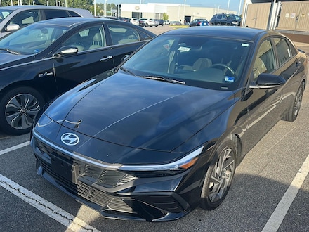 2025 Hyundai Elantra Hybrid SEL Sport Sedan