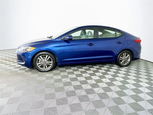 2017 Hyundai Elantra SE photo 4