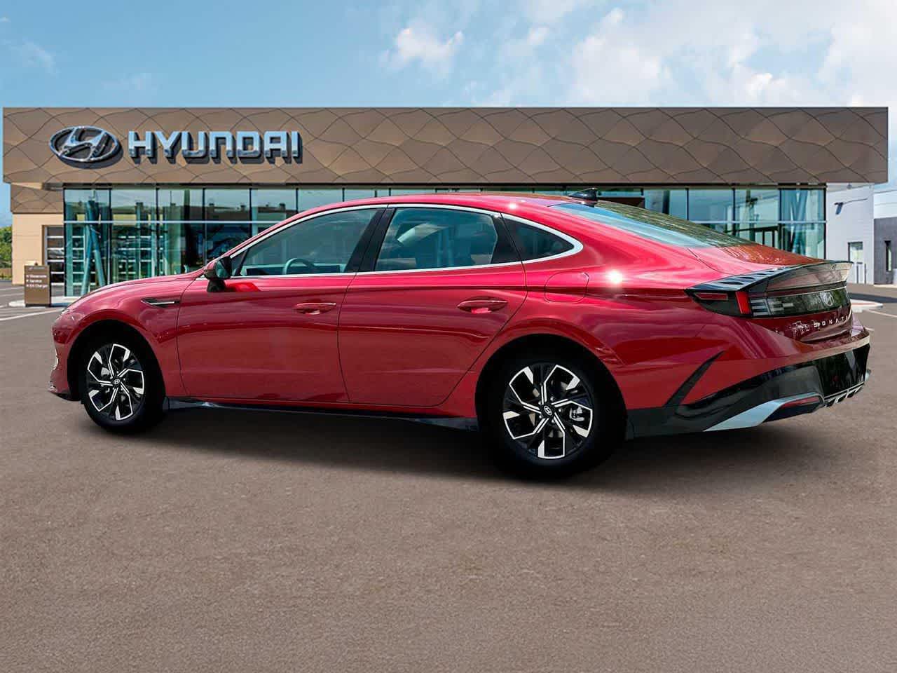 2025 Hyundai Sonata SEL photo 4