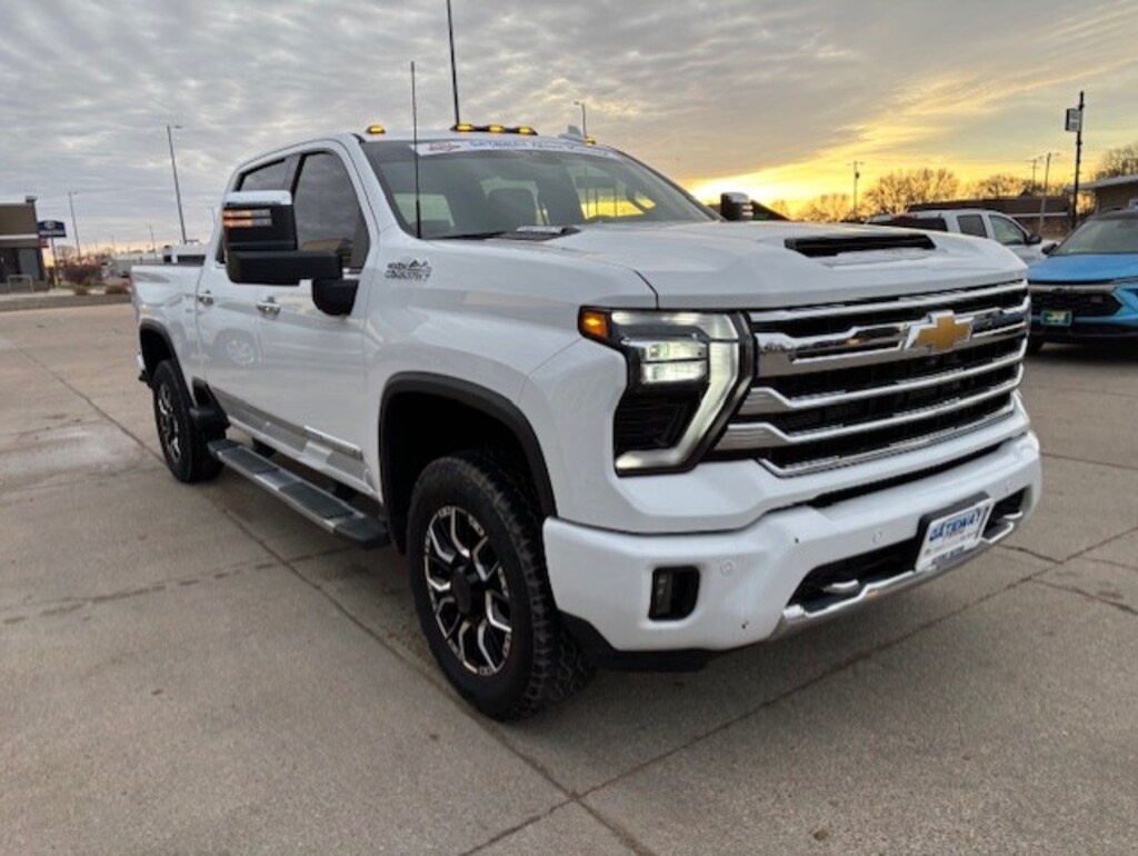 Used 2024 Chevrolet Silverado 2500 HD High Country Truck