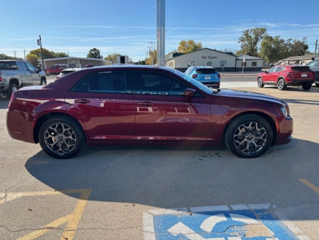 Used 2018 Chrysler 300 300S