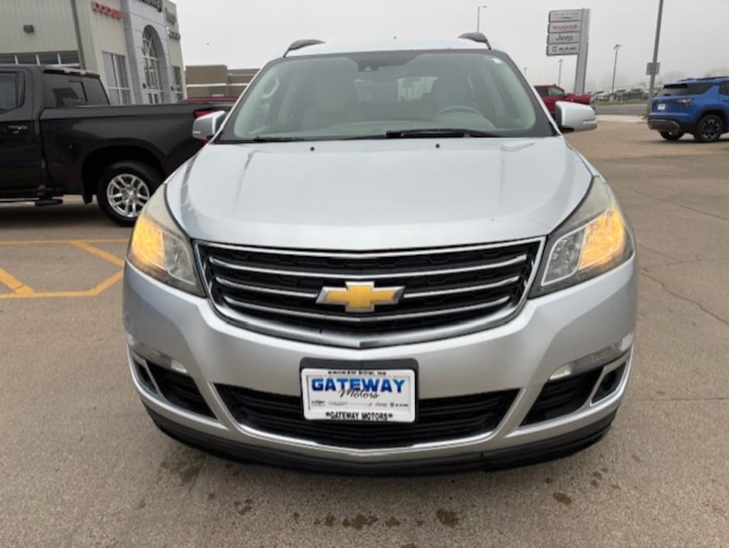 Used 2014 Chevrolet Traverse LT SUV