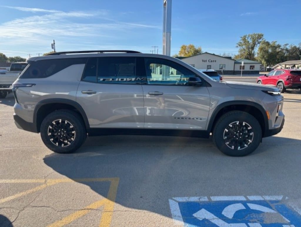 New 2026 Chevrolet Traverse Z71 SUV