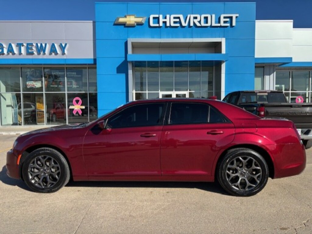 Used 2018 Chrysler 300 300S
