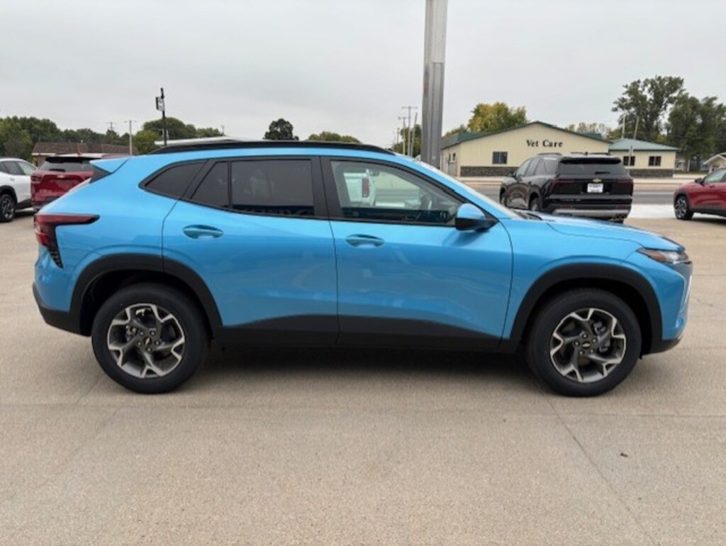 New 2026 Chevrolet Trax LT SUV