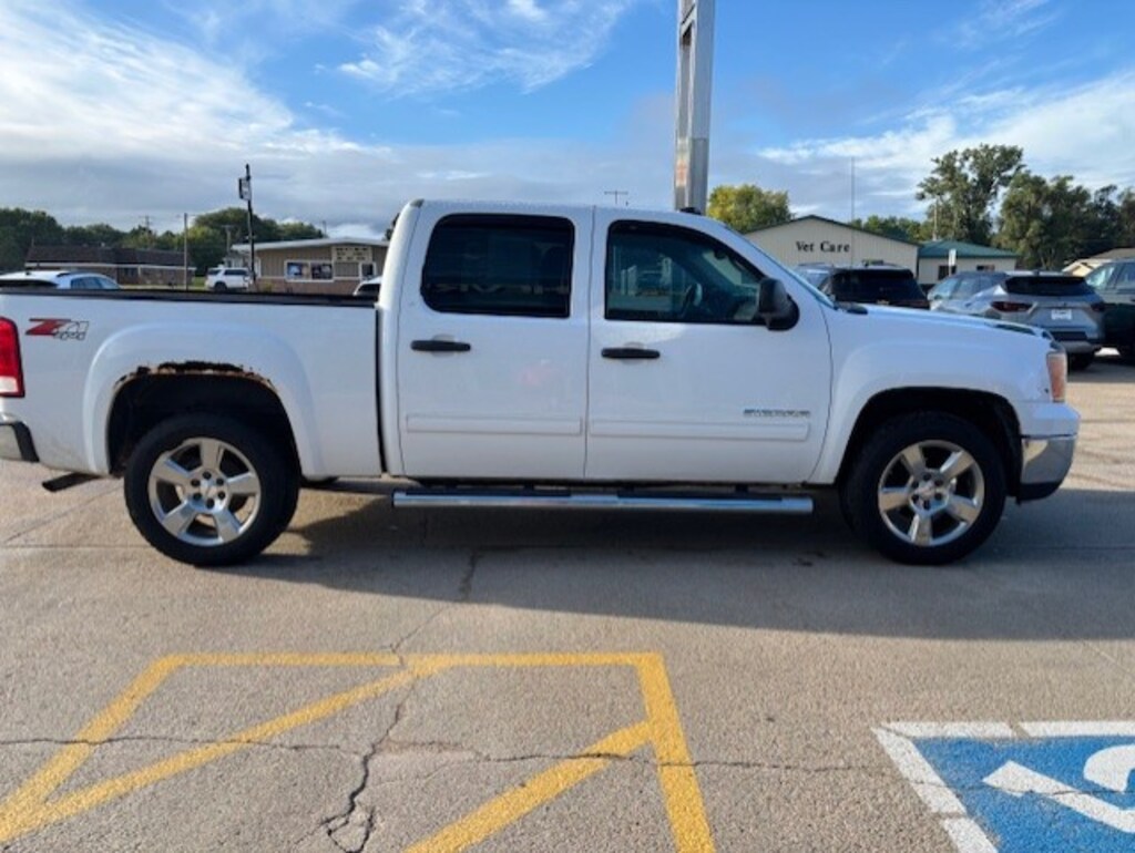 Used 2012 GMC Sierra 1500 SLE Truck