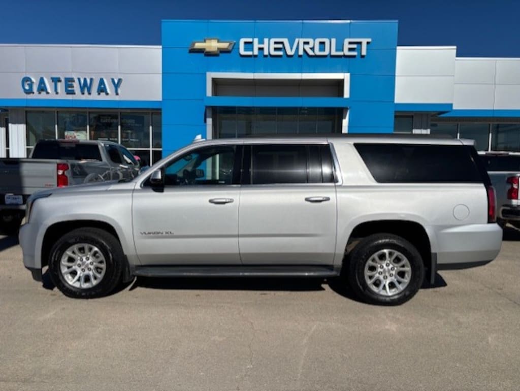 Used 2018 GMC Yukon XL SLT SUV