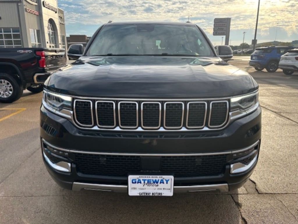 Used 2022 Jeep Wagoneer Series III