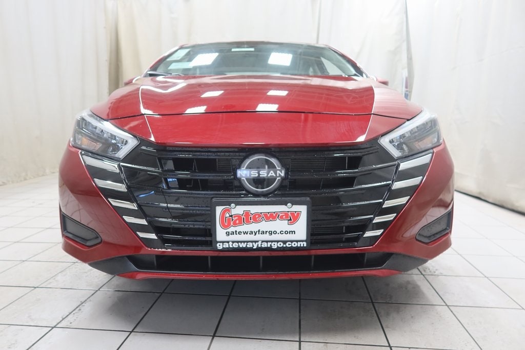 New 2025 Nissan Versa 1.6 SV Sedan