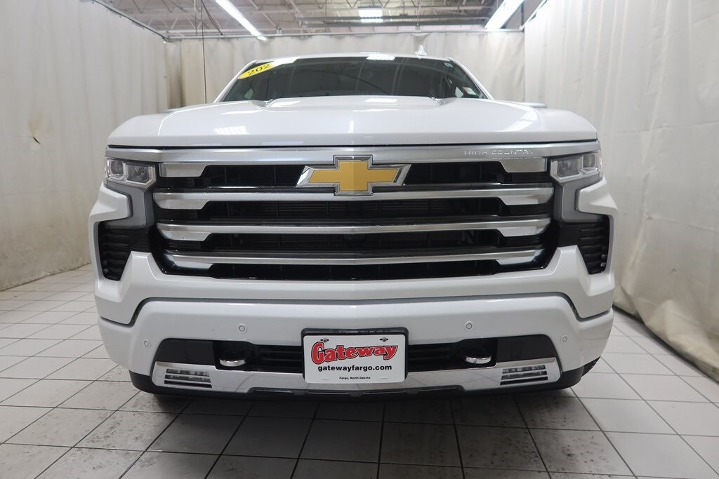 Used 2024 Chevrolet Silverado 1500 High Country Truck Crew Cab