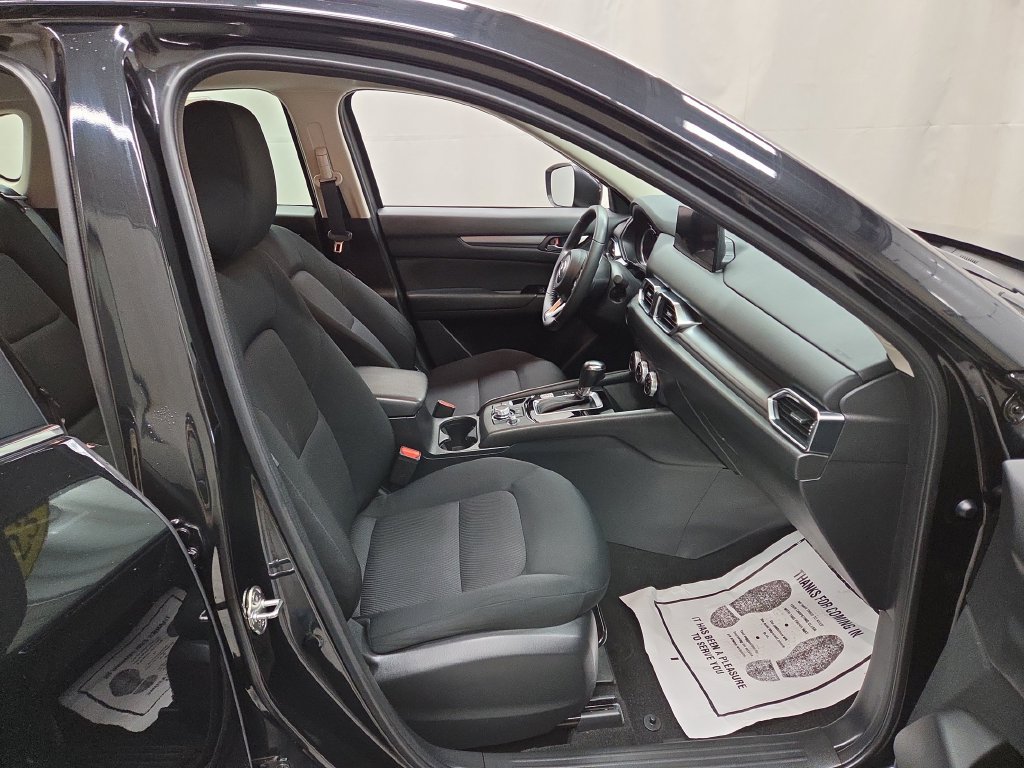 2023 Mazda CX-5 S - Photo 12