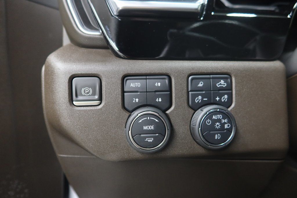 2023 Chevrolet Silverado 1500 LTZ - Photo 24