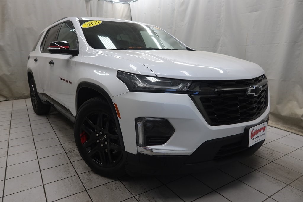 Used 2023 Chevrolet Traverse Premier SUV