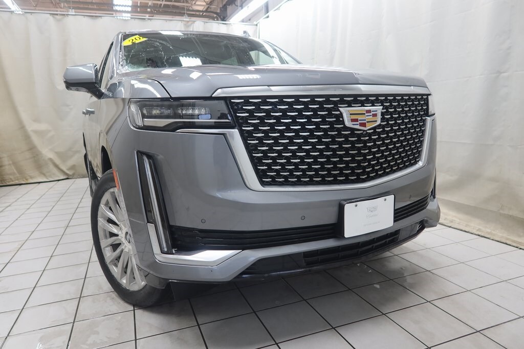 2021 Cadillac Escalade ESV Premium Luxury photo 2