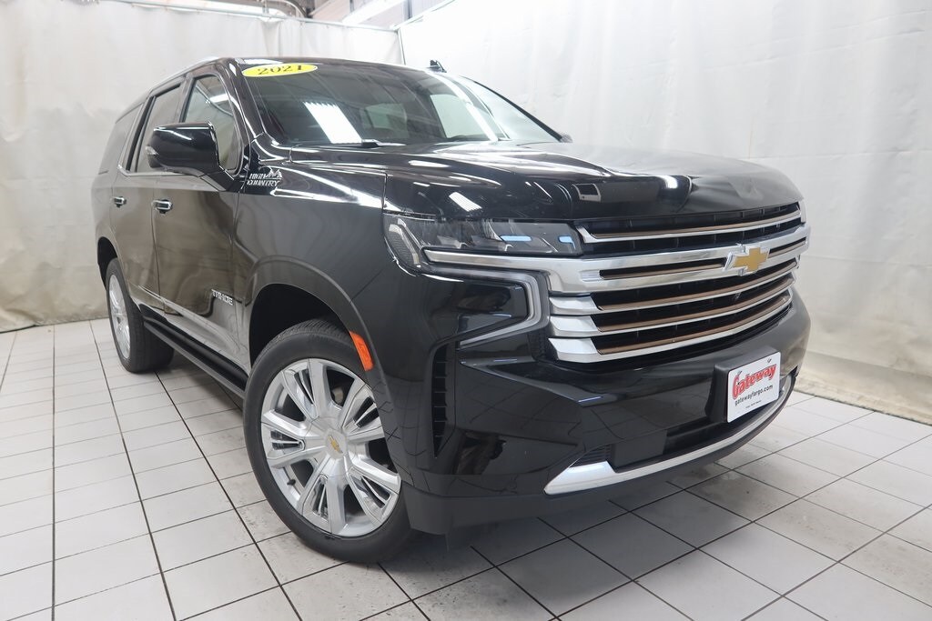 2021 Chevrolet Tahoe High Country photo 2