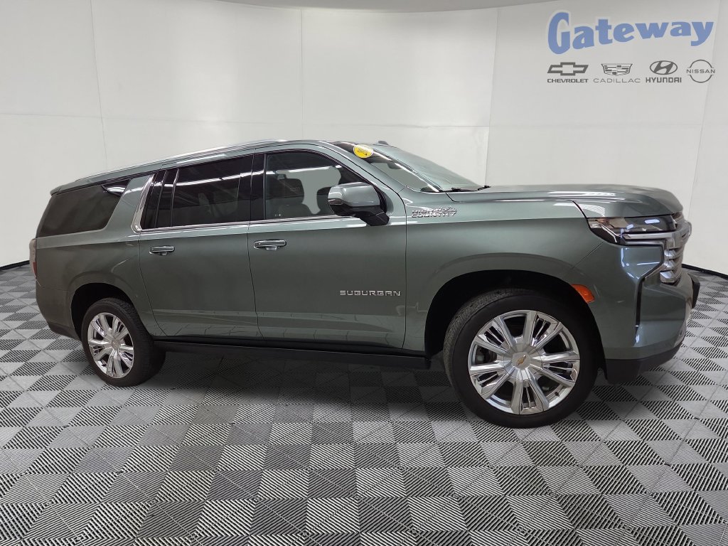 2023 Chevrolet Suburban High Country