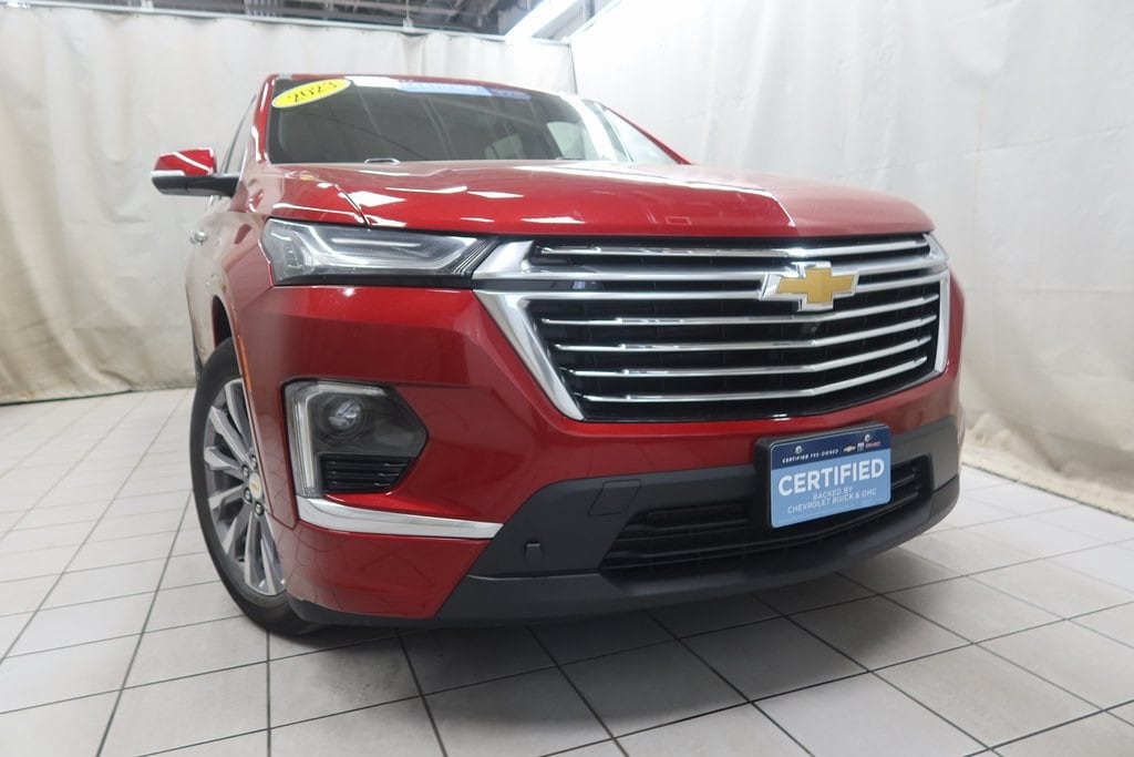 Used 2023 Chevrolet Traverse Premier SUV