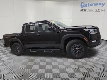 2025 Nissan Frontier PRO-4X Truck Crew Cab