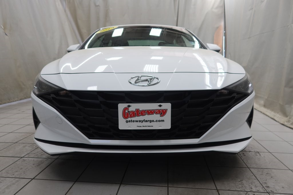 Used 2023 Hyundai Elantra HEV Blue Sedan