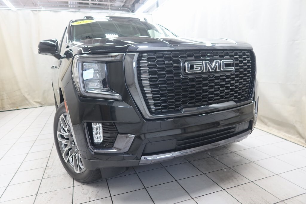 2023 Gmc Yukon XL Denali Ultimate photo 2