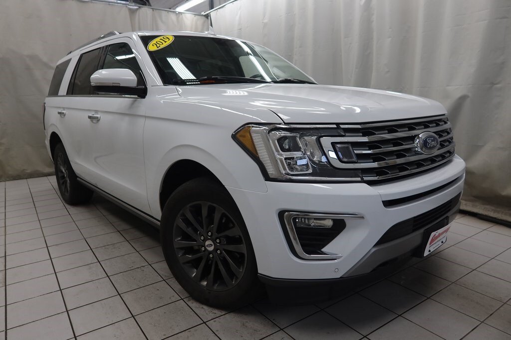 2019 Ford Expedition Limited photo 2