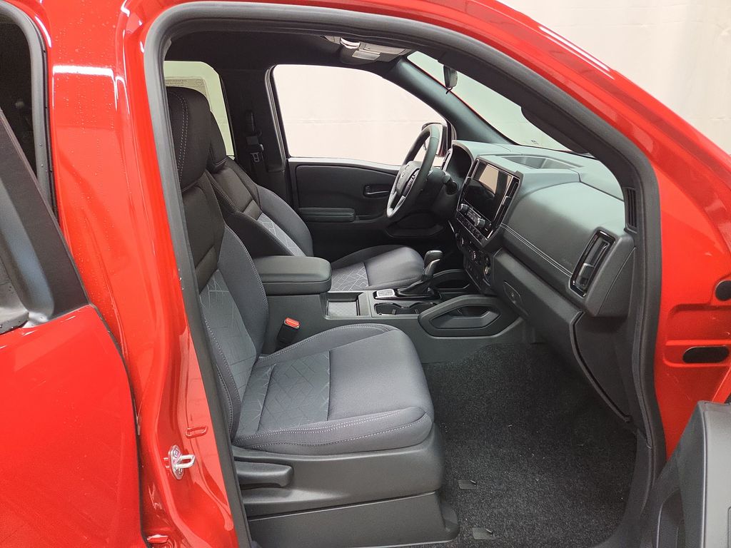 2026 Nissan Frontier SV - Photo 10