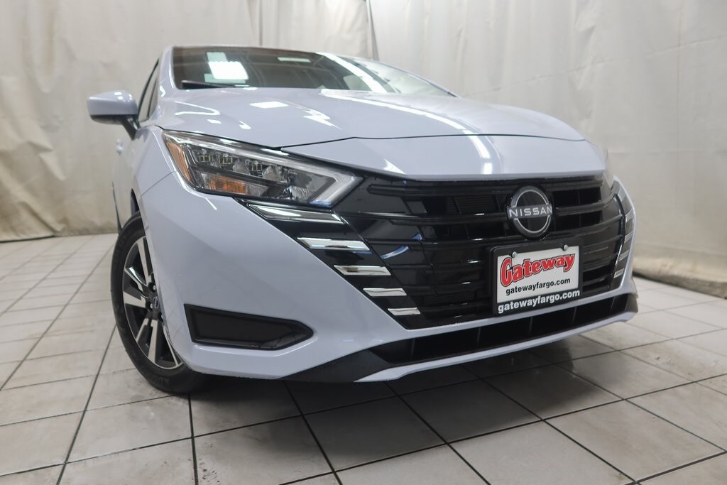 New 2025 Nissan Versa 1.6 SV Sedan