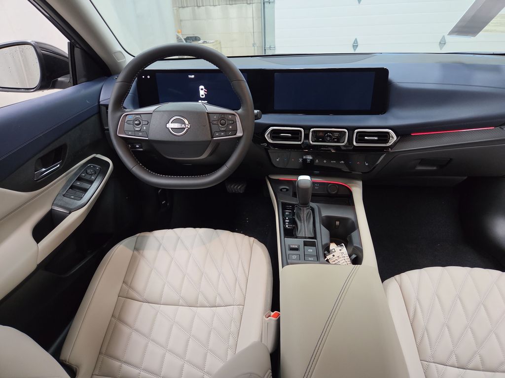 2026 Nissan Sentra SL - Photo 11
