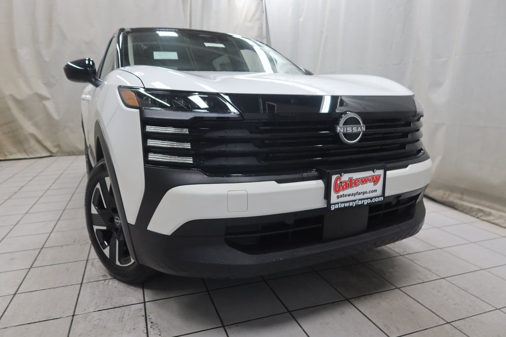 New 2025 Nissan Kicks SV SUV