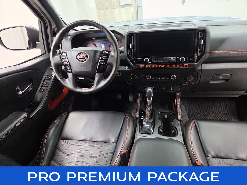 2025 Nissan Frontier PRO-4X - Photo 13