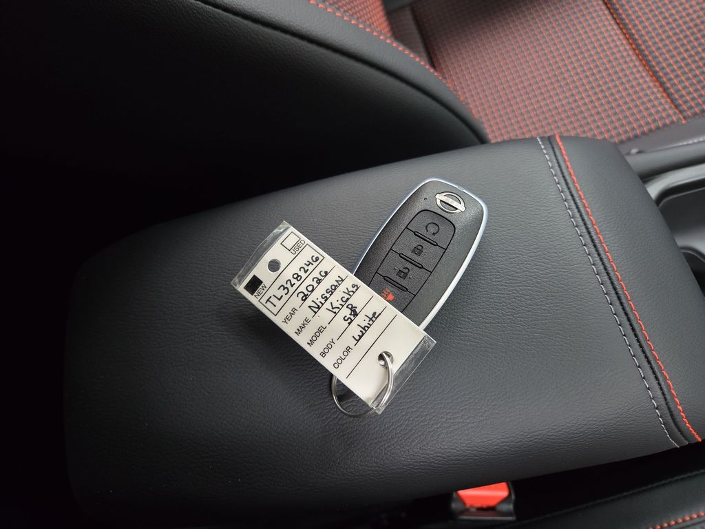 2026 Nissan KICKS SR AWD - Photo 10