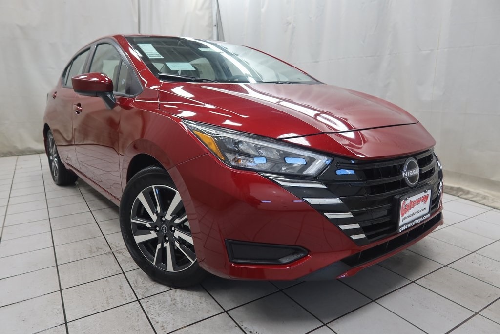 New 2025 Nissan Versa 1.6 SV Sedan