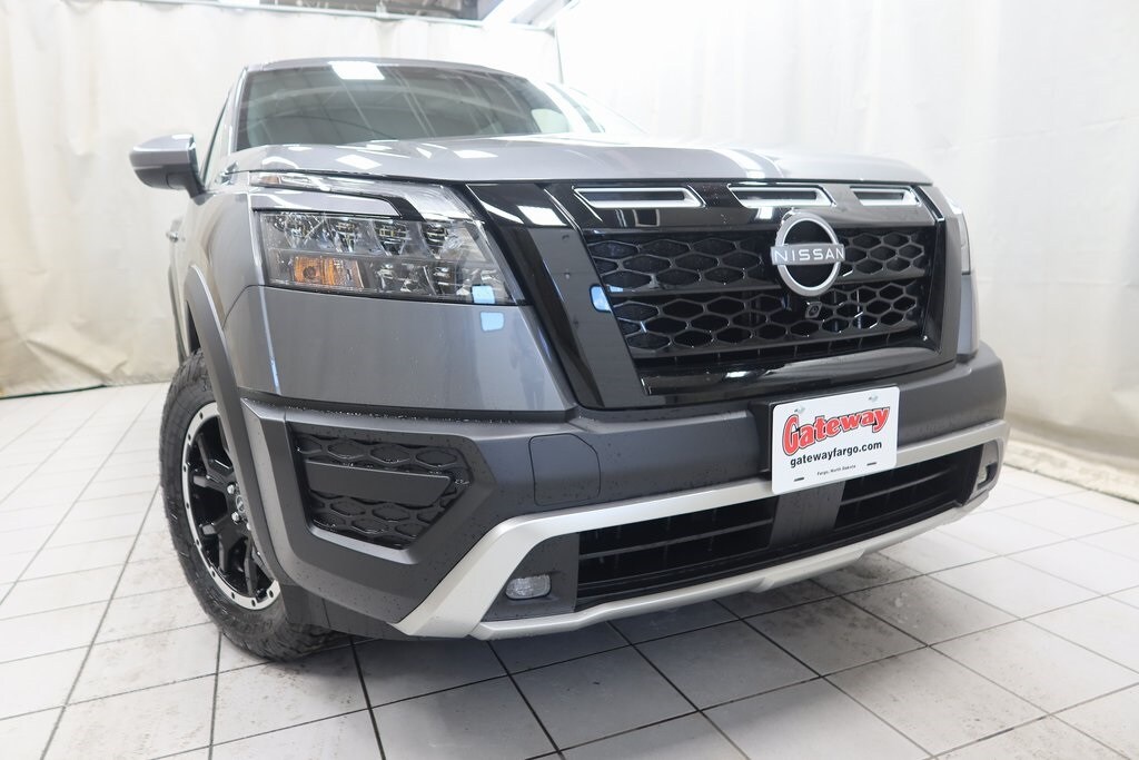 2025 Nissan Pathfinder Rock Creek photo 2