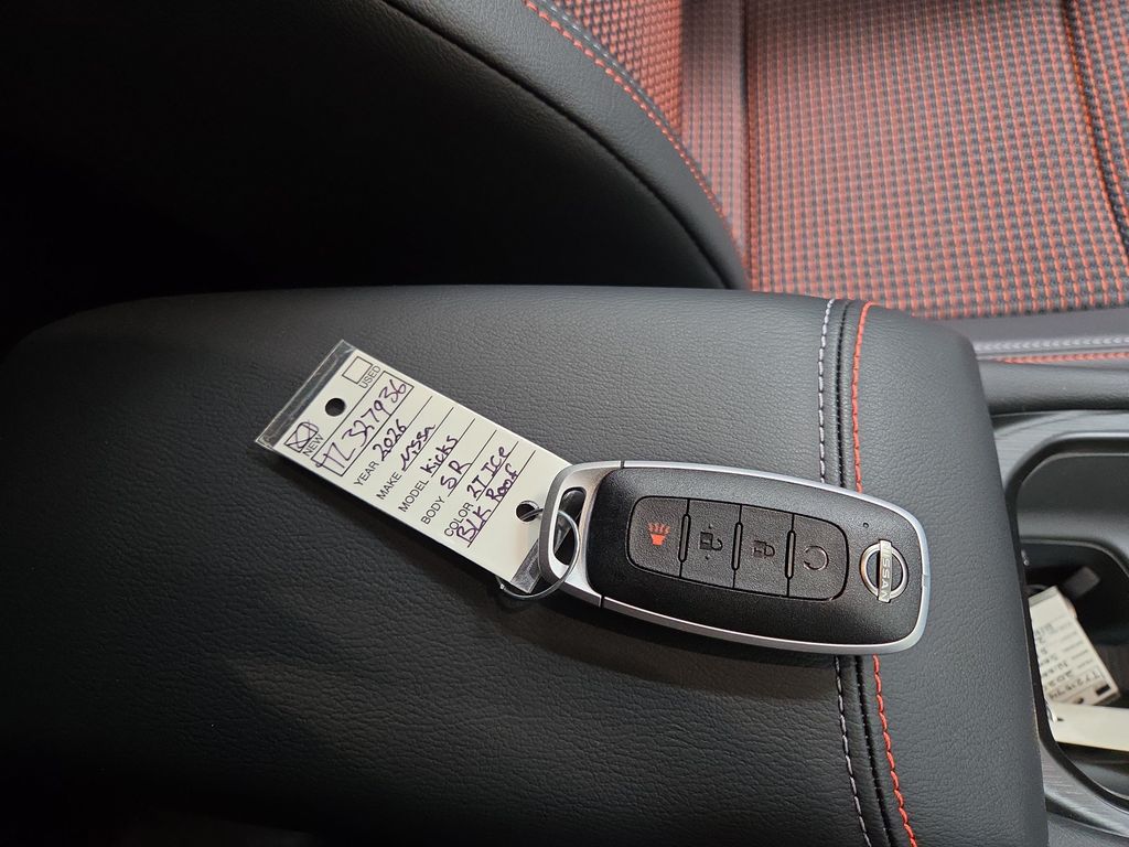 2026 Nissan KICKS SR AWD - Photo 11