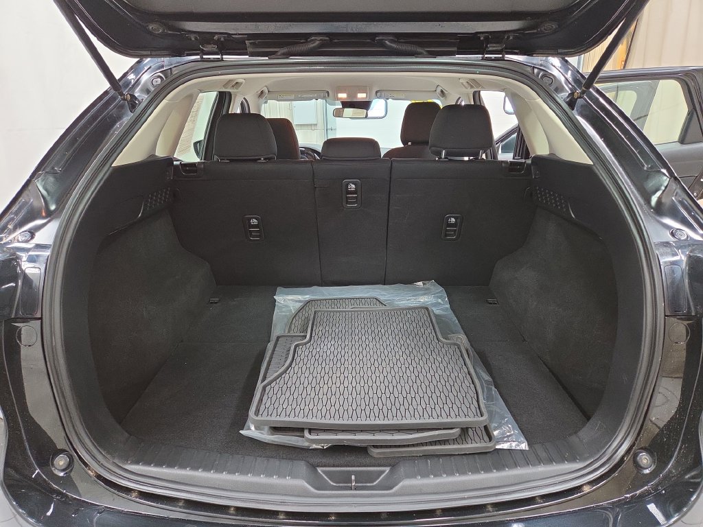 2023 Mazda CX-5 S - Photo 9