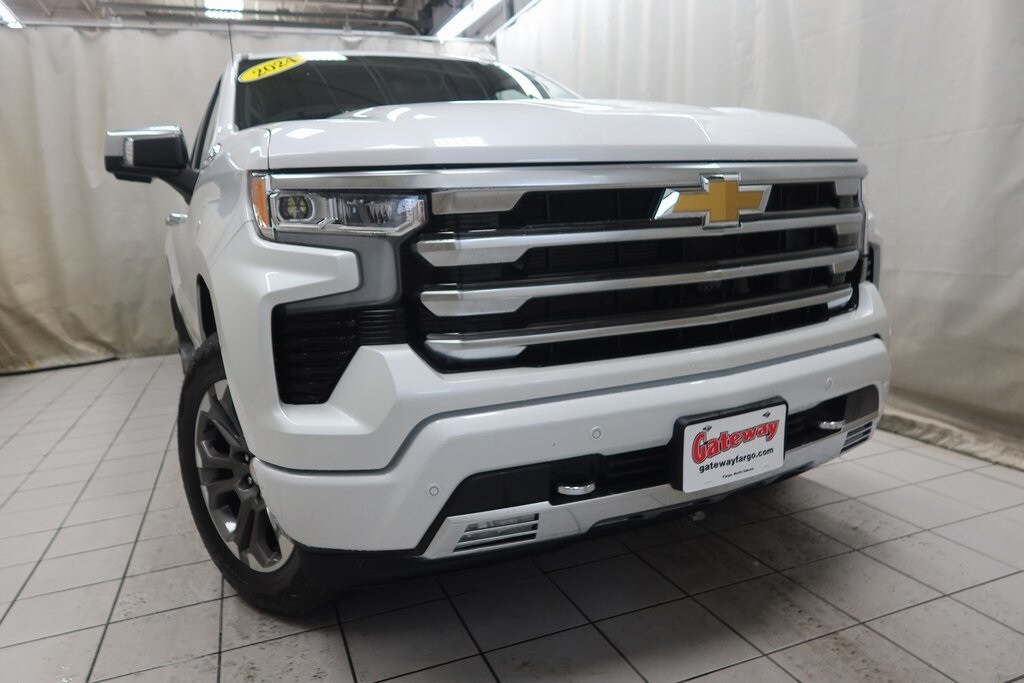 Used 2024 Chevrolet Silverado 1500 High Country Truck Crew Cab