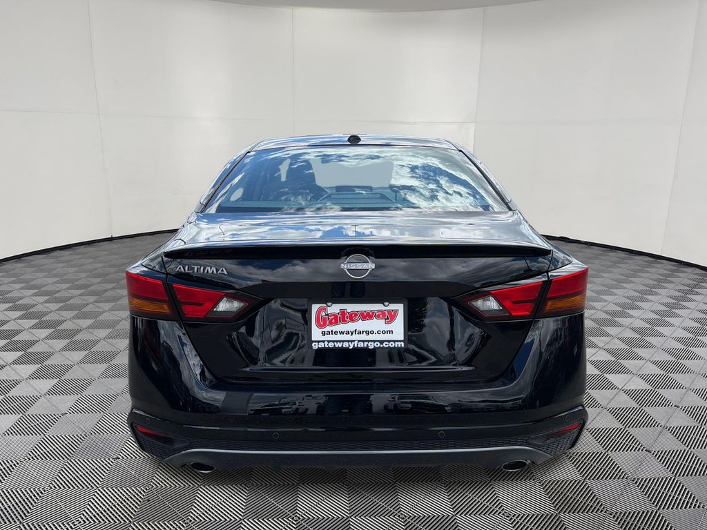 2026 Nissan Altima SV - Photo 7