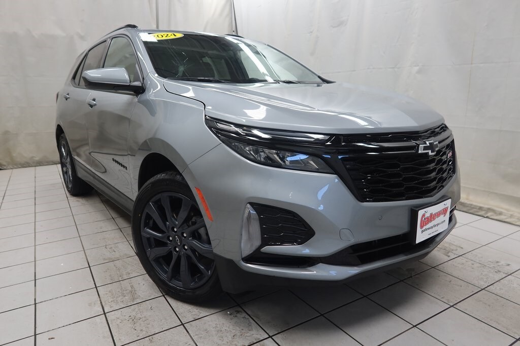 2024 Chevrolet Equinox RS photo 3