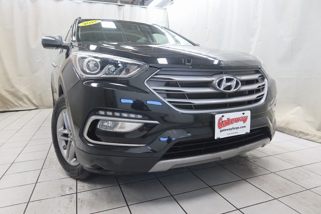 2018 Hyundai Santa Fe Sport photo 2