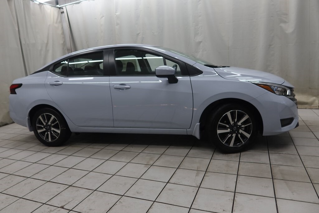 New 2025 Nissan Versa 1.6 SV Sedan