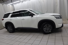 2025 Nissan Pathfinder S SUV