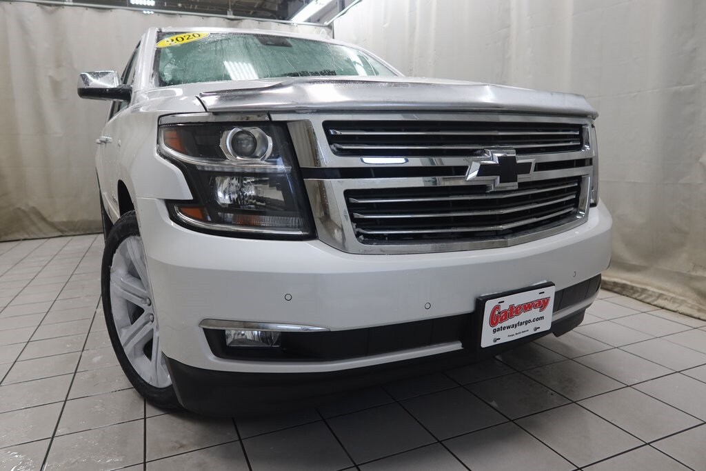 Used 2020 Chevrolet Suburban Premier with VIN 1GNSKJKJ3LR168978 for sale in Fargo, ND