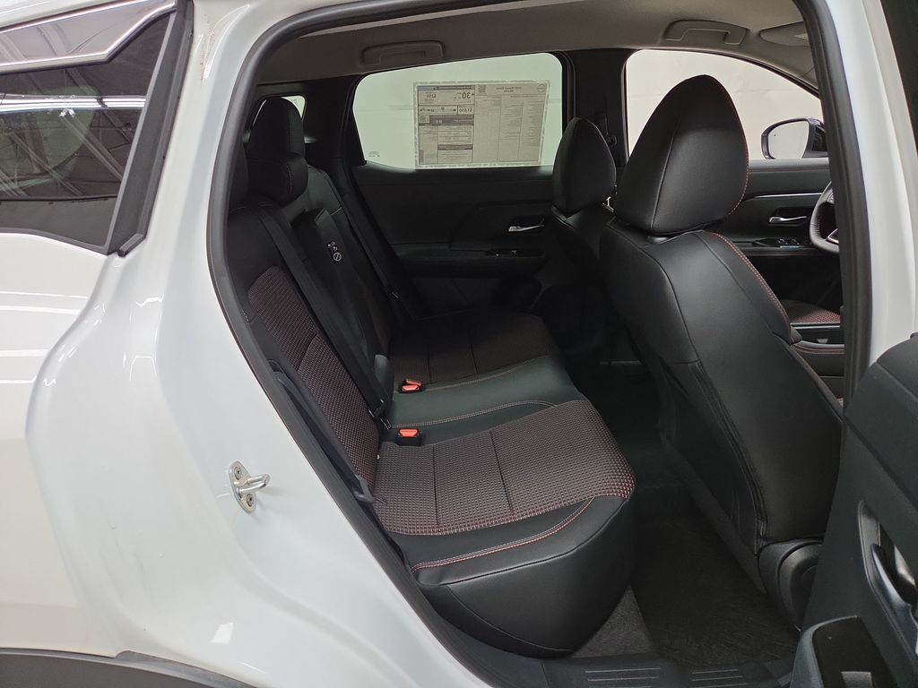 2026 Nissan KICKS SR AWD - Photo 7
