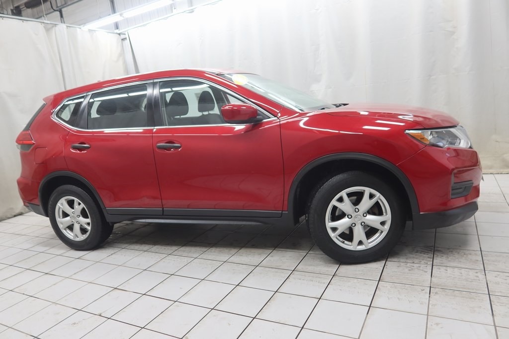 2017 Nissan Rogue SUV 