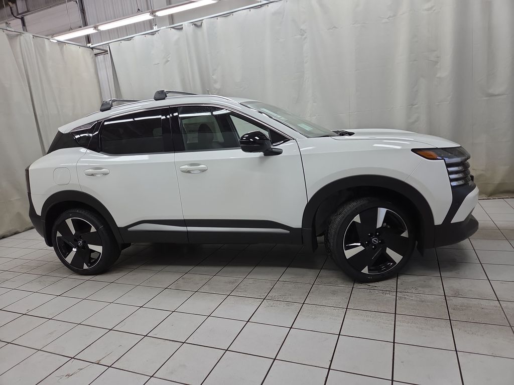 2026 Nissan Kicks 2.0 SR AWD's photo