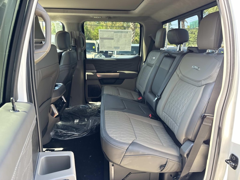 New 2026 Ford Super Duty F-250 SRW F-250 Platinum Crew Cab Pickup