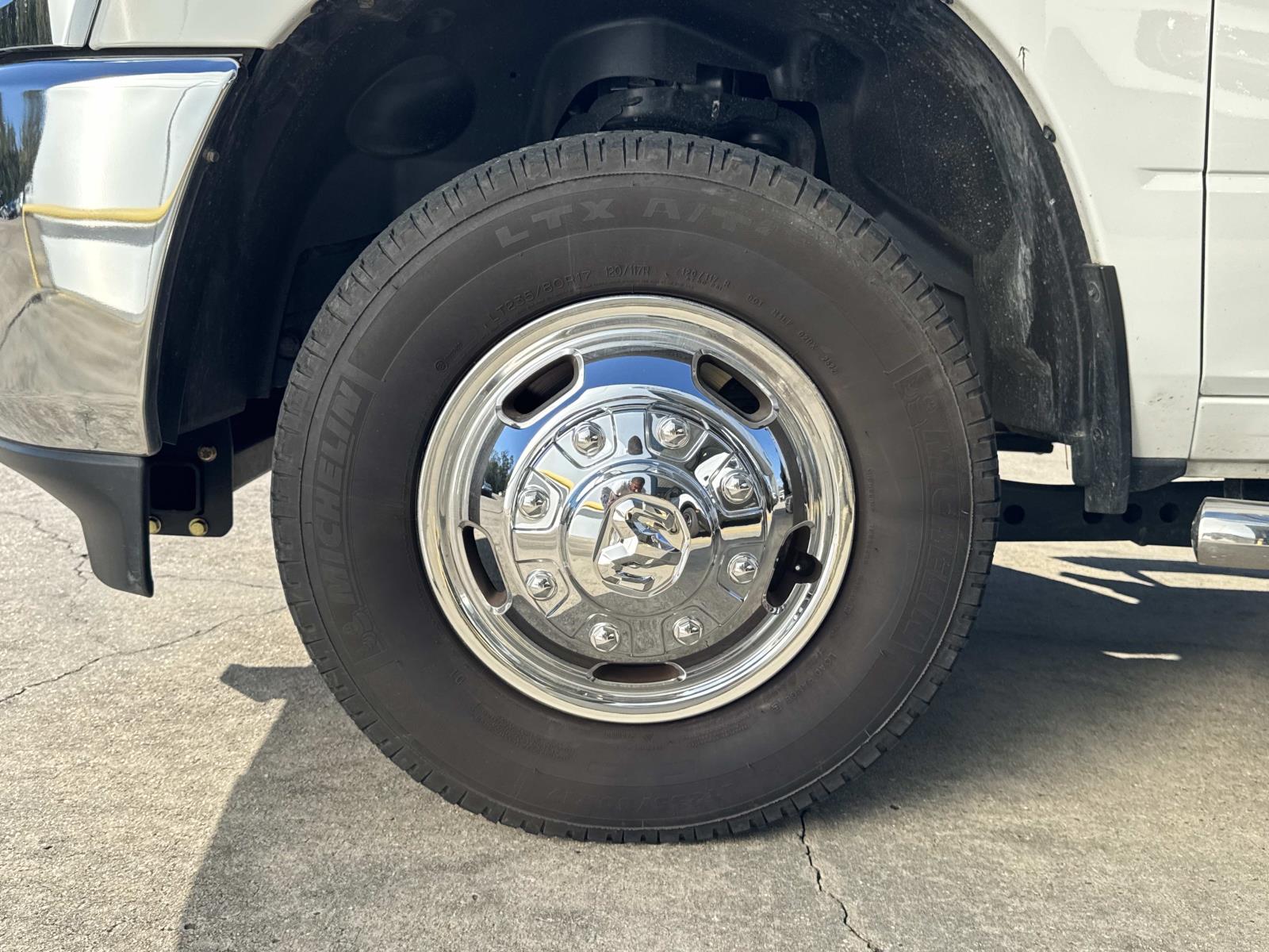 2021 Ram 3500 Tradesman photo 3