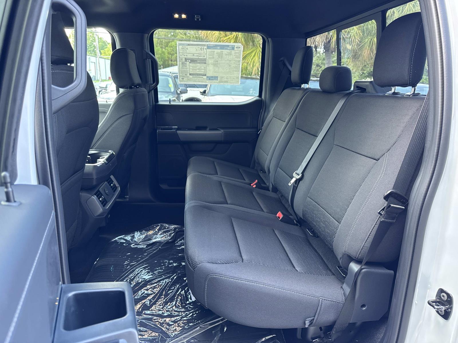 2025 Ford F-150 XLT photo 4